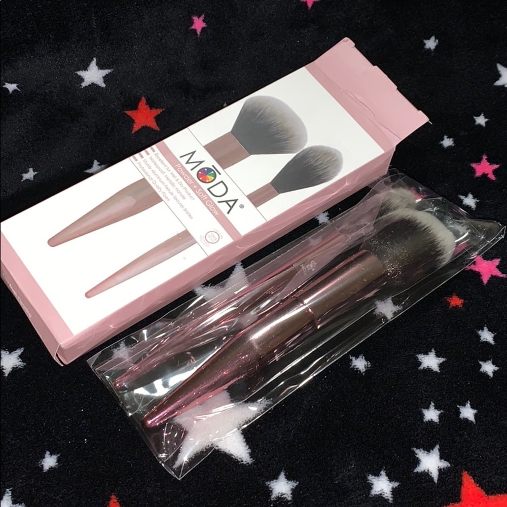 Mōda Brush Duo - Picture 3 of 3
